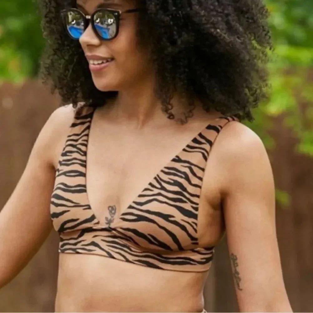 NWT Aerie Pique Animal Print Triangle Bikini Top